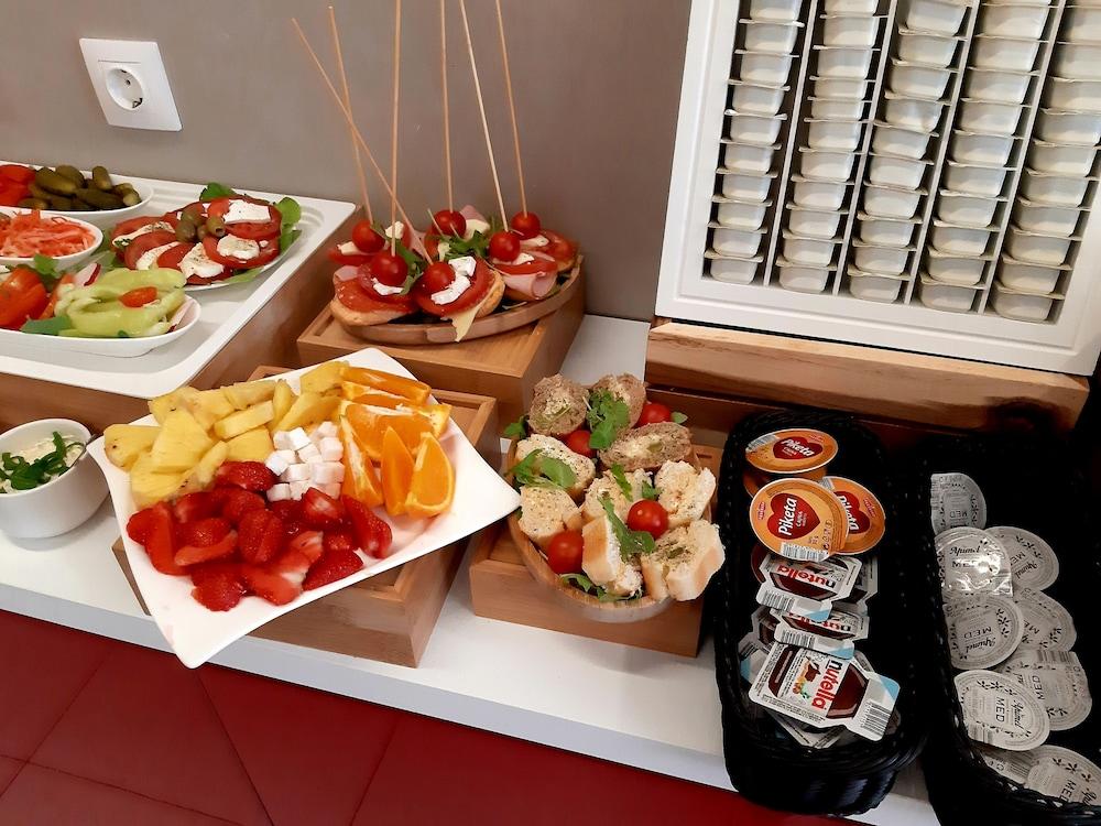 Pula City Center Accommodation With Free Parking Bed & Breakfast
