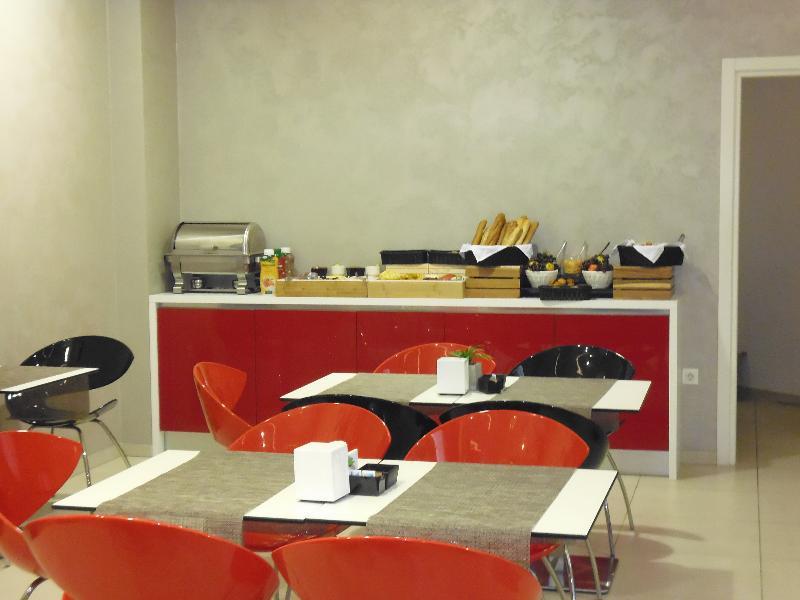 Bed & Breakfast Center With Free Parking
