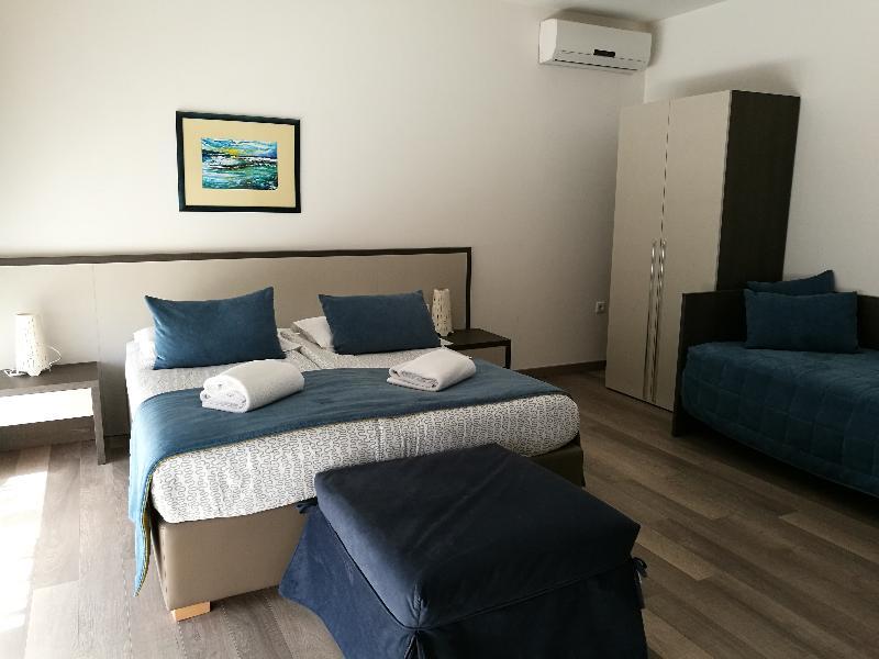 Pula City Center Accommodation With Free Parking Bed & Breakfast