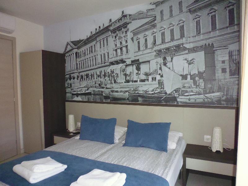 Pula City Center Accommodation With Free Parking