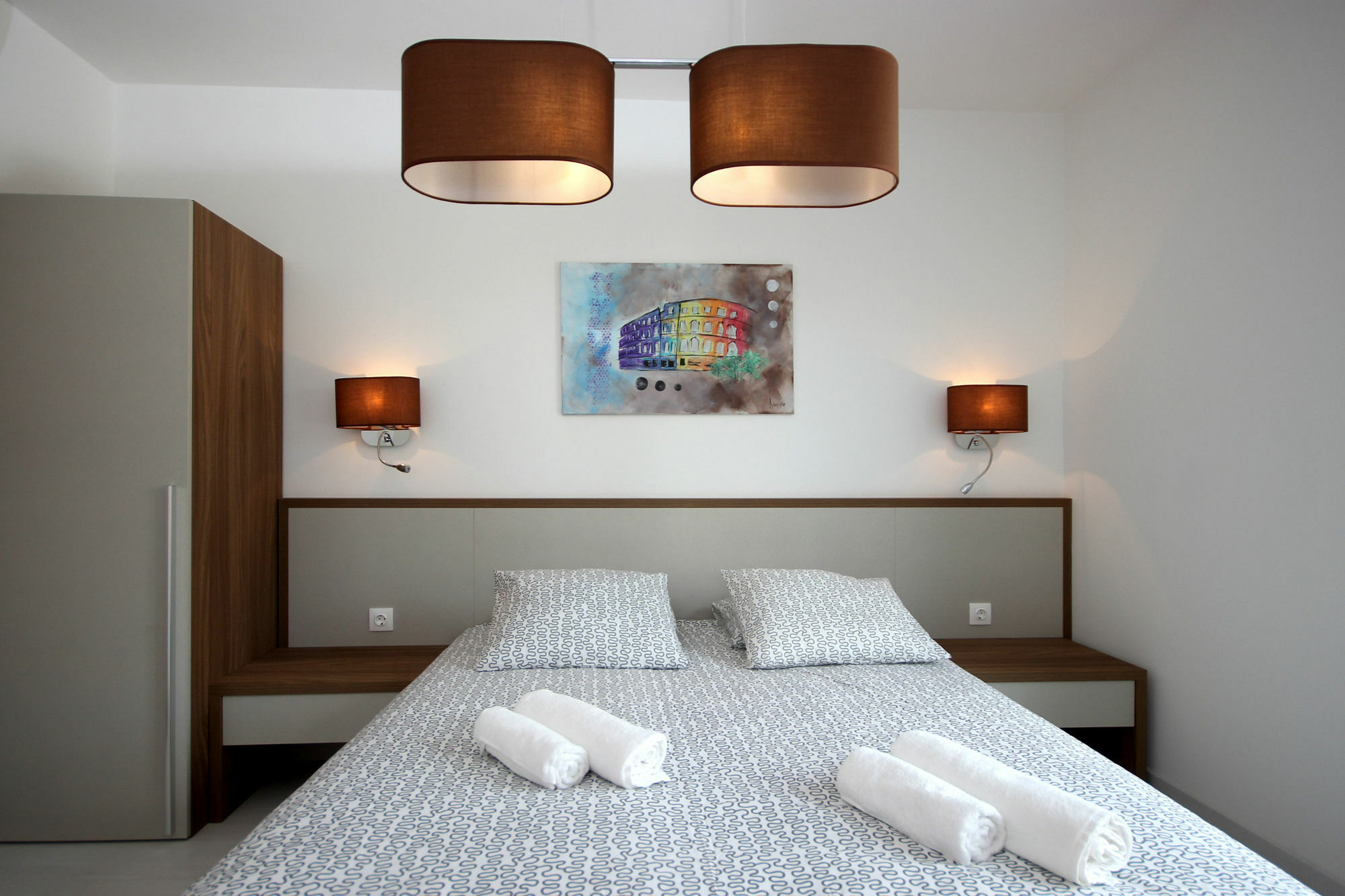 Pula City Center Accommodation With Free Parking Bed & Breakfast 4*